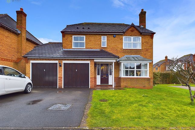 4 bed detached house