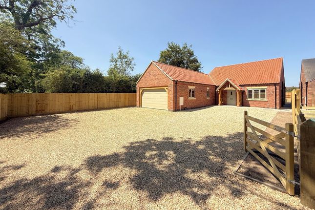 Off Middle Lane, Nether Broughton 3 bed detached bungalow for sale