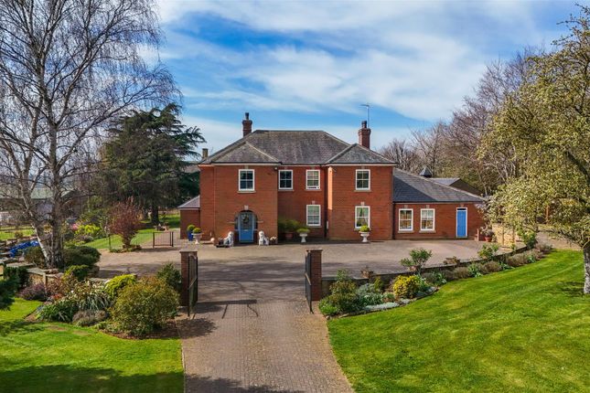 Fleur Fields, Northampton Road... 5 bed detached house for sale