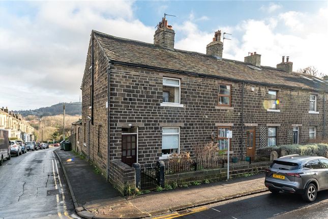 Manor Lane, Shipley, West Yorkshire... 2 bed end of terrace house for sale