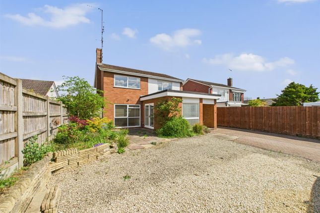 The Avenue, Churchdown, Gloucester 4 bed detached house for sale