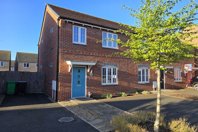 Laxton Close, Aspley, NG8 3PW 3 bed end of terrace house for sale