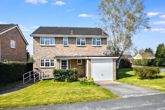 Oak Tree Meadow, Walton, Wakefield 4 bed detached house for sale
