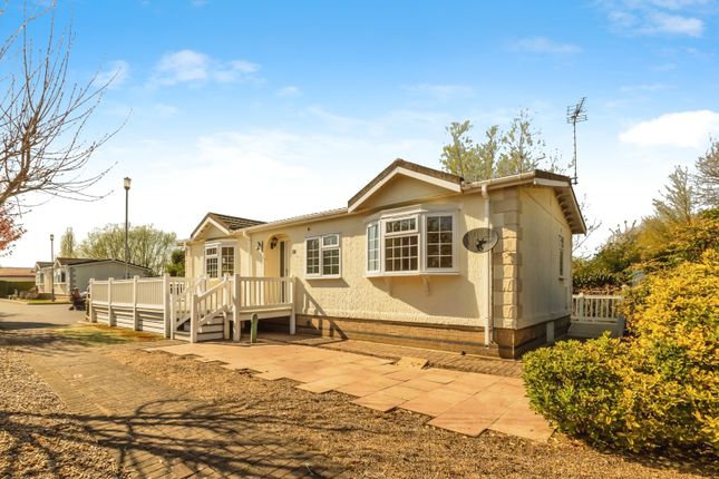 2 bedroom detached house for sale