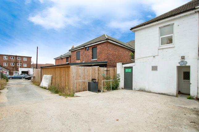 4 bedroom maisonette for sale