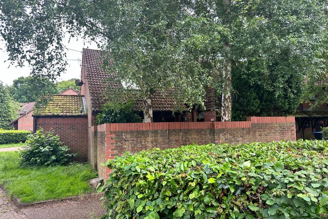GOLDWORTH PARK 1 bed house for sale
