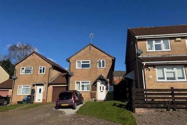 Puzzle Close, Lydney GL15 3 bed link detached house for sale