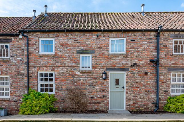 Moor End, Acaster Malbis, York, YO23 2UQ 3 bed cottage for sale