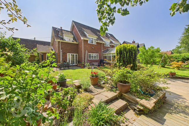 Low Road, Tasburgh, Norwich 4 bed detached house for sale
