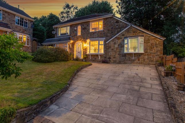 Leeds LS16 5 bed detached house for sale