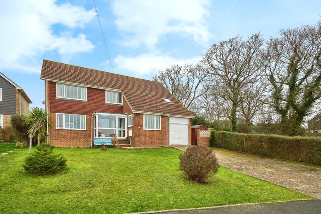 4 bed detached house