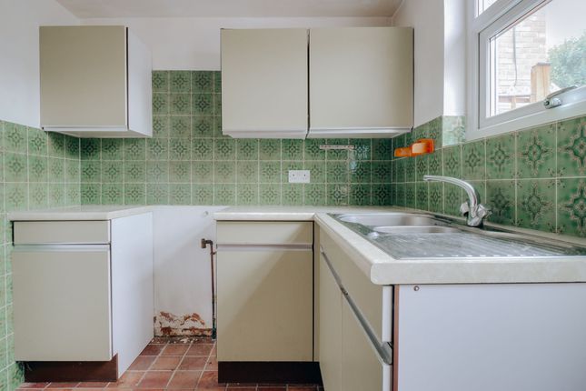 Heath Road, Watford, WD19 1 bed terraced house for sale