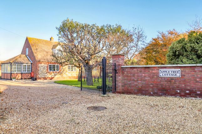 High Street, Thornham 5 bed detached house for sale