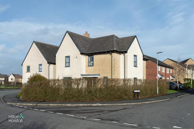 4 bed detached house