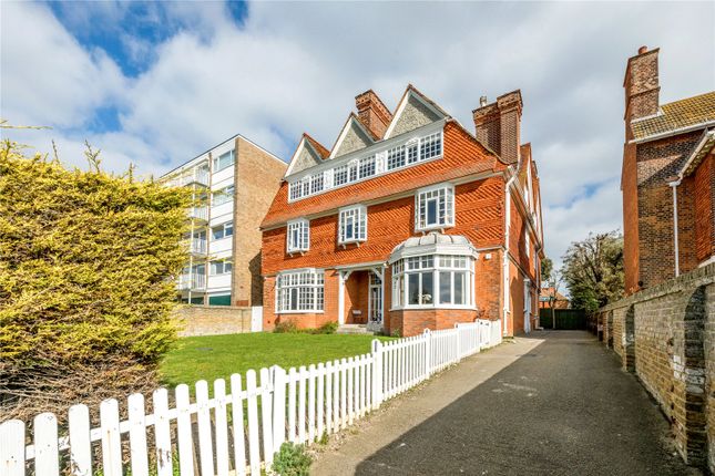 9 bedroom detached house for sale