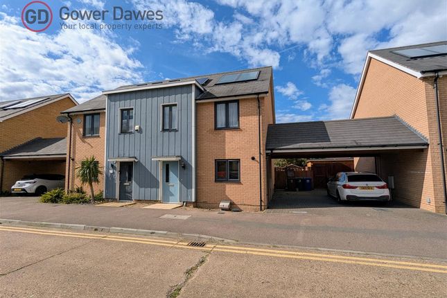 Arcany Road, South Ockendon 3 bed semi