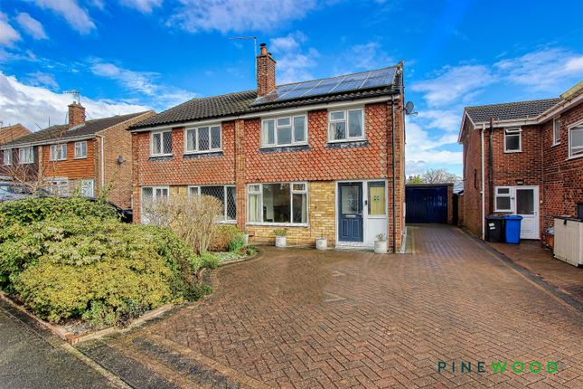 Brooke Drive, Chesterfield S43 3 bed semi