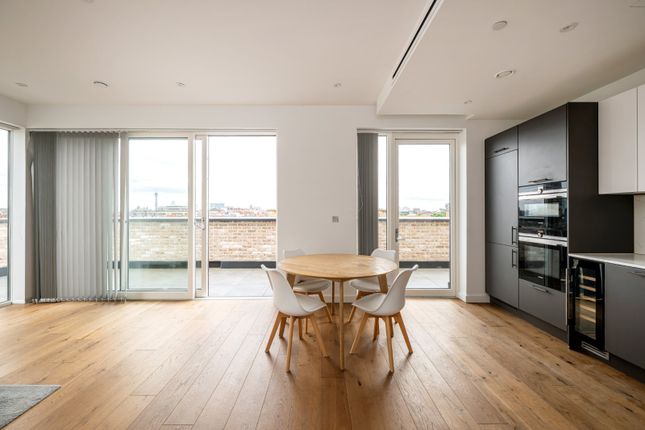 Fisherton Street 3 bed apartment for sale