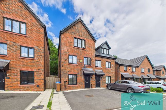 4 bedroom semi-detached house for sale
