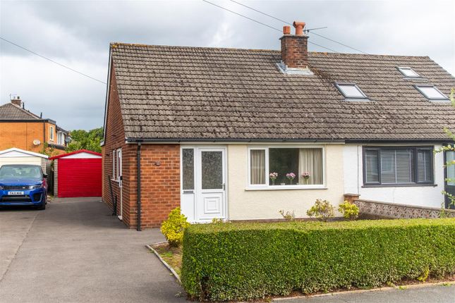 2 bedroom semi-detached bungalow for sale