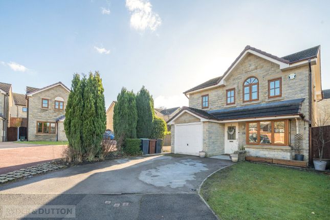 Valemount, Hadfield, Glossop... 4 bed detached house for sale