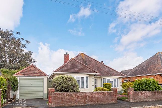 Glendale Road, Bournemouth, BH6 2 bed bungalow for sale