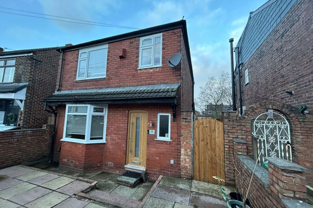 Ringlow Park Road, Manchester M27 3 bed detached house for sale