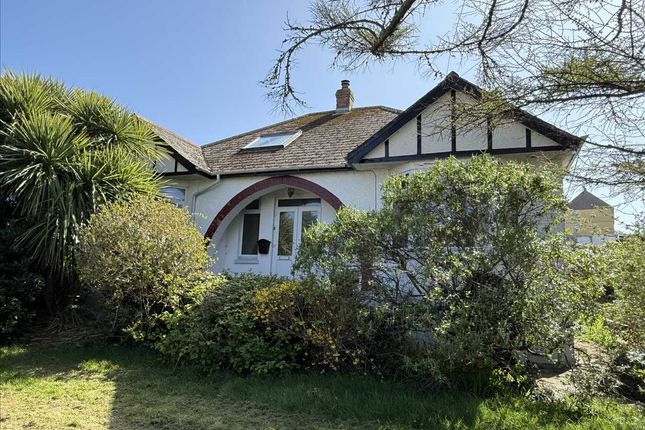 Falmouth TR11 3 bed bungalow for sale