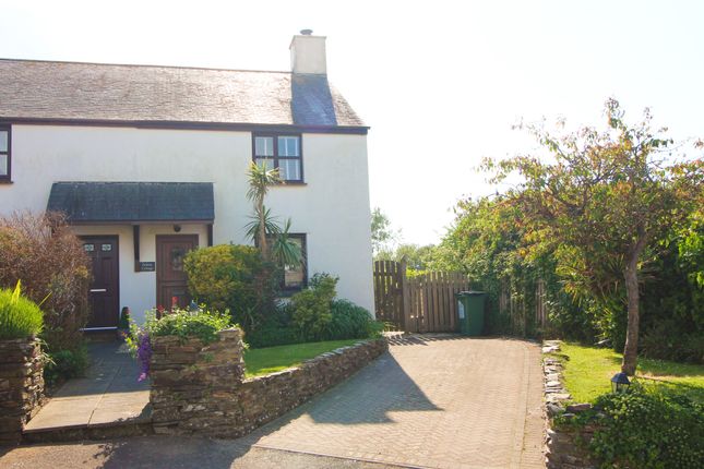 2 bedroom semi-detached house for sale