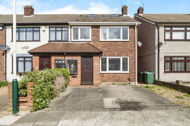 4 bedroom end of terrace house for sale