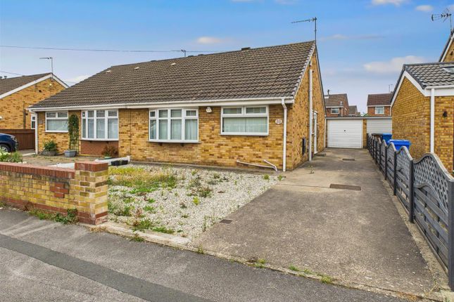 2 bedroom semi-detached bungalow for sale