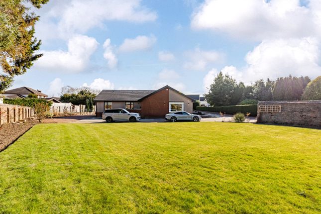 Douglas Gardens, Uddingston, Glasgow... 3 bed detached bungalow for sale