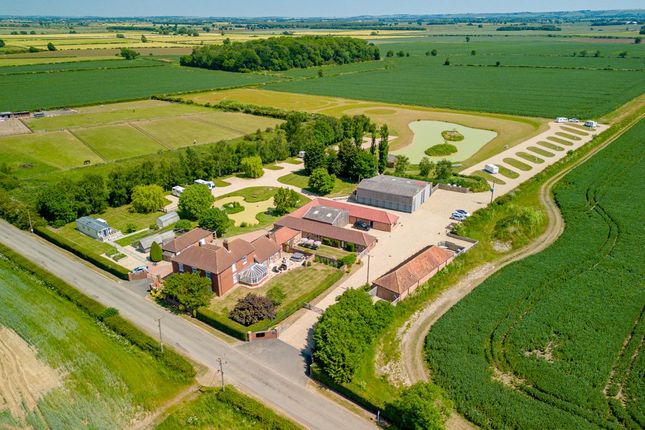 Cross Lane, Market Rasen LN8 5 bed country house for sale