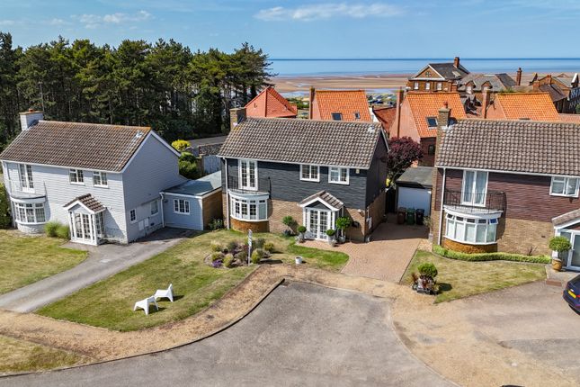 Kelsey Close, Old Hunstanton 4 bed detached house for sale