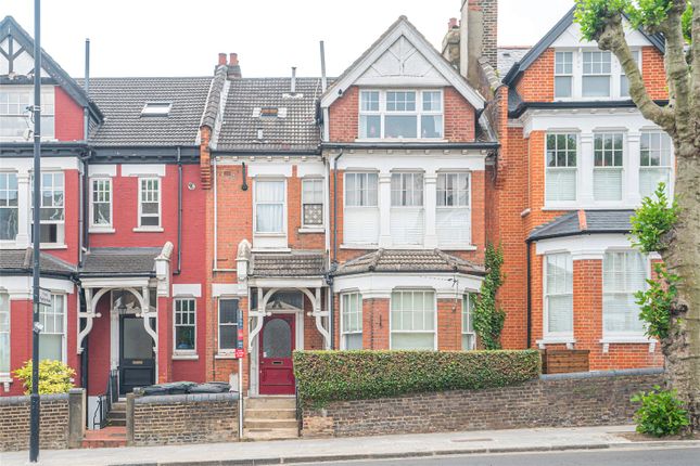 Muswell Hill Road, London, N10 2 bed apartment for sale