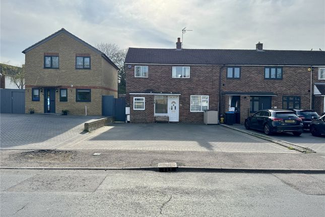 The Readings, Harlow, Essex, CM18 3 bed end of terrace house for sale