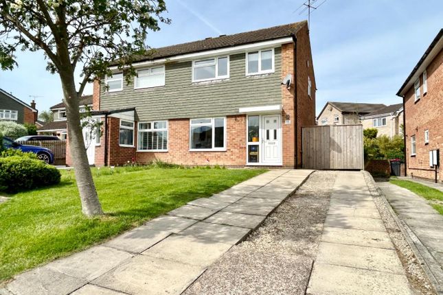 Martin Rise, Thorpe Hesley, Rotherham 3 bed semi