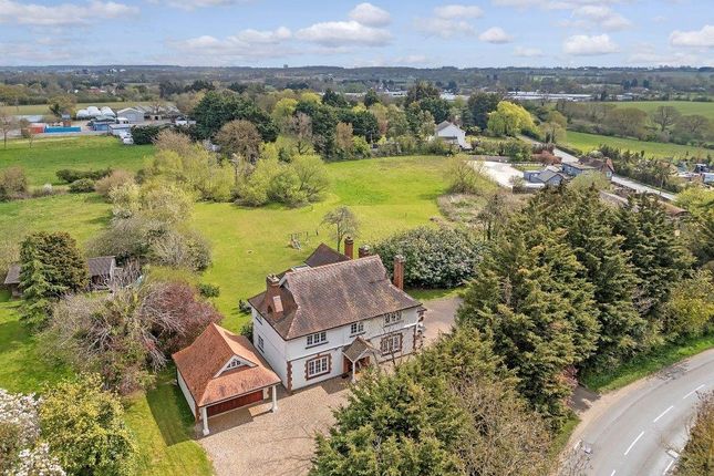 6 bedroom detached house for sale