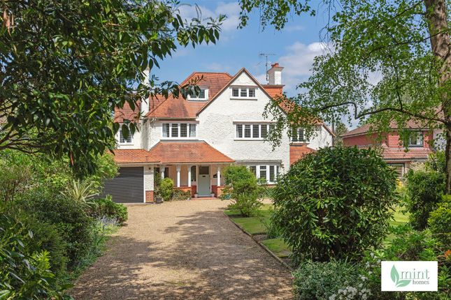 7 bed detached house