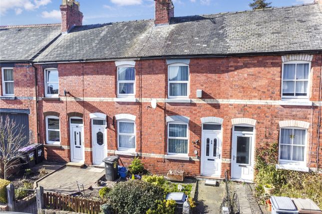 Park Avenue, Oswestry, Shropshire, SY11 2 bed terraced house for sale