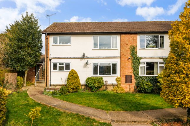 2 bedroom maisonette for sale