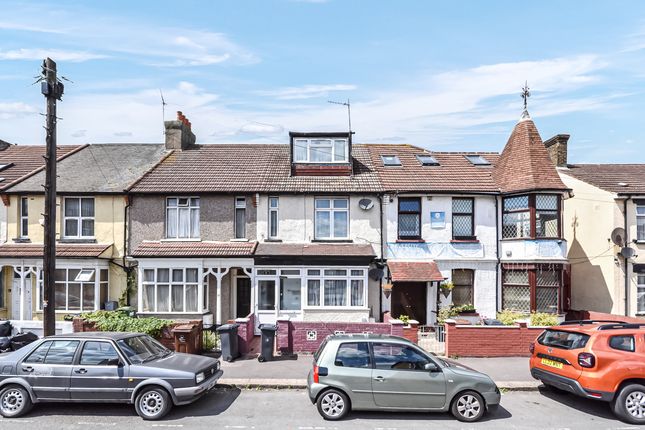 4 bed semi-detached house