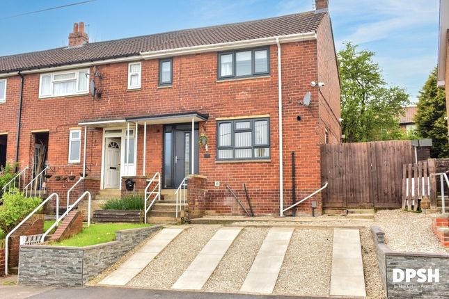 Springbank Road, Gildersome, Leeds 3 bed end of terrace house for sale