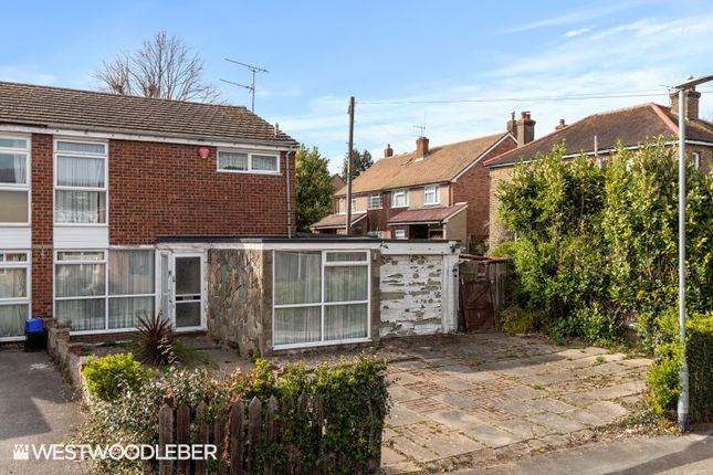 The Springs, Broxbourne EN10 3 bed end of terrace house for sale
