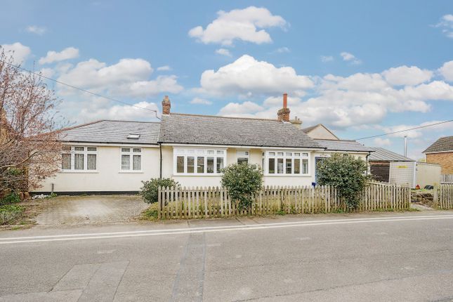 Chapel Road, Flitwick, MK45 3 bed detached bungalow for sale