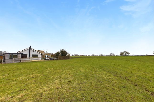 Holliers Close, Sydenham, Chinnor... 3 bed detached bungalow for sale