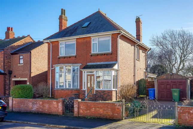 Chestnut Avenue, Withernsea 4 bed detached house for sale