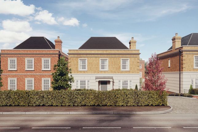 4 bed semi-detached house