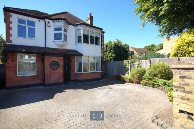 Russell Road, Buckhurst Hill IG9 4 bed detached house for sale