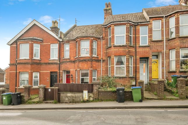 2 bedroom maisonette for sale